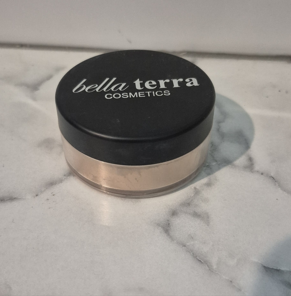 Bella Terra Mineral Loose Powder